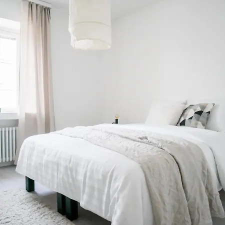 Apartment Roost Pakkahuone - 3h, Autopaikka Ja Sauna Oulu
